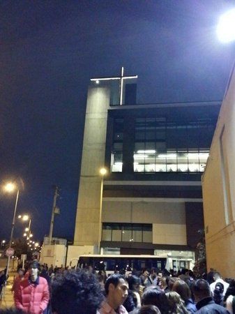 Iglesia El lugar de Su Presencia